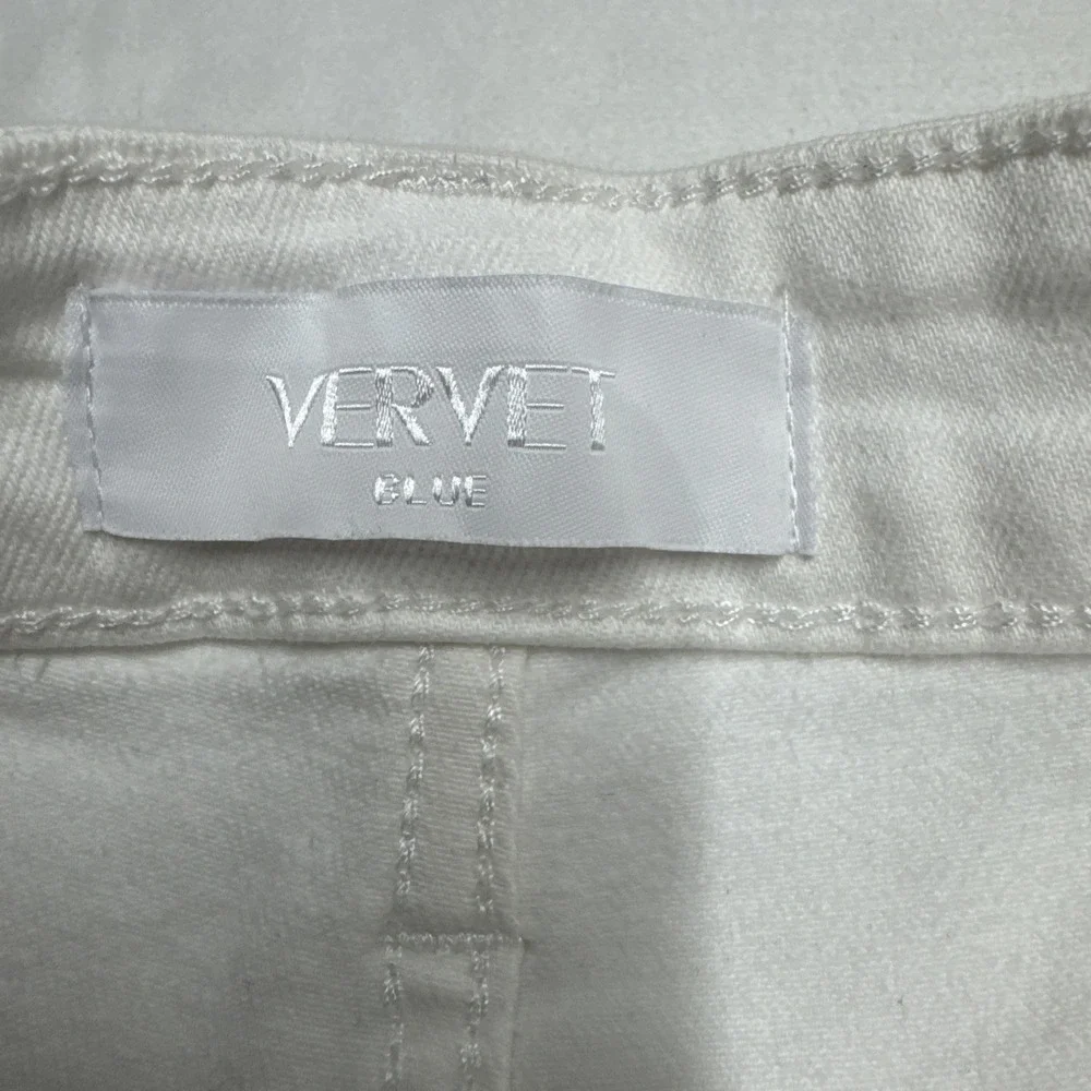 Vervet Rebecca High Rise Shorts White Medium